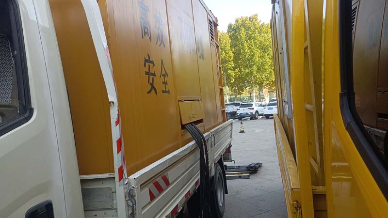 兴隆台如何判断柴油发电机组和UPS电源的切换时间是否符合要求？